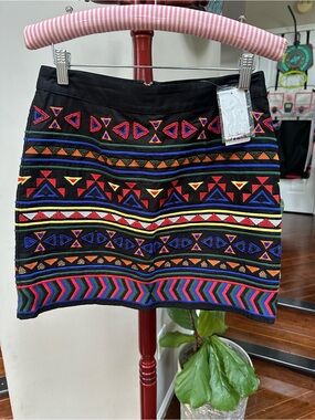 Sam Edelman Black Aztec Print Beaded Embroidered Mini Skirt Size 6 Boho Tribal